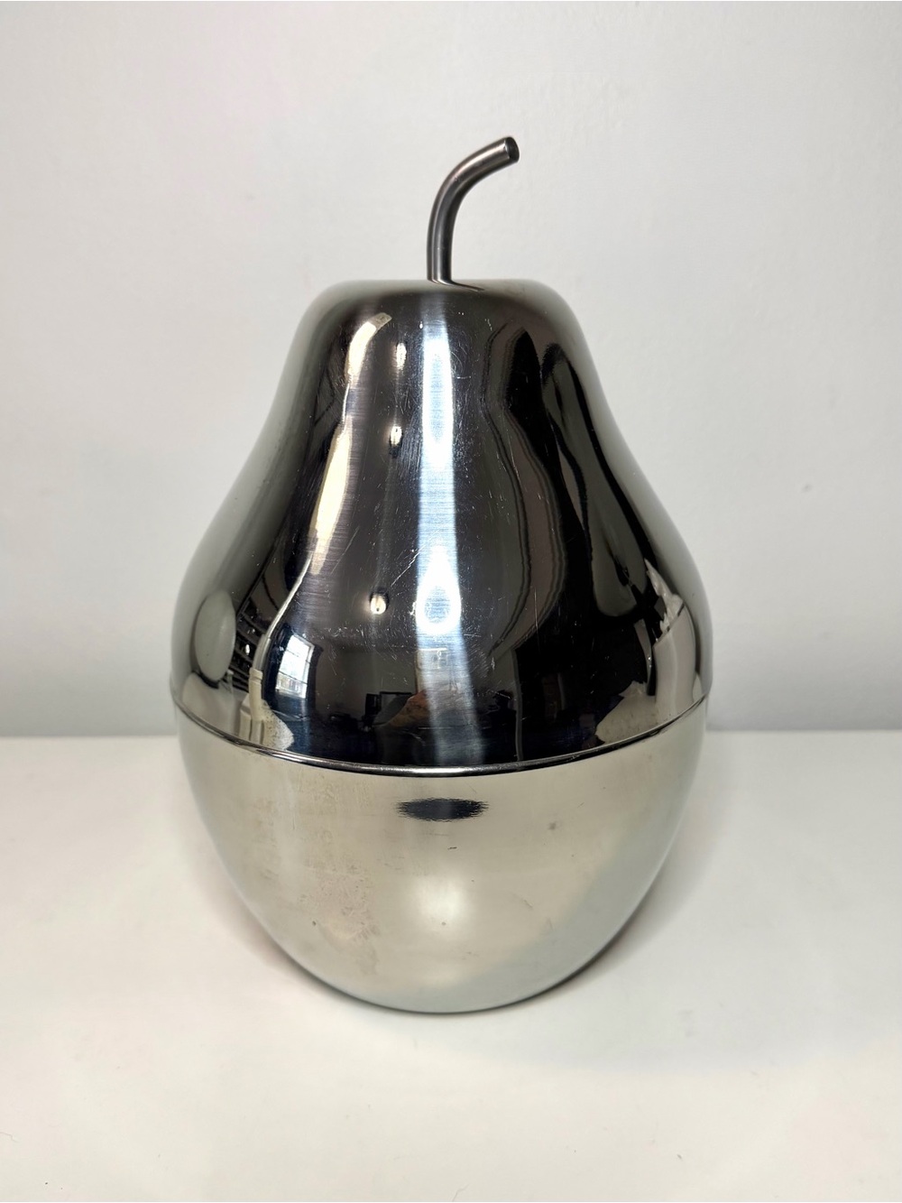 1970s Italian Pear Shaped Stainless Steel Ice Bucket - Ettore Sottsass style